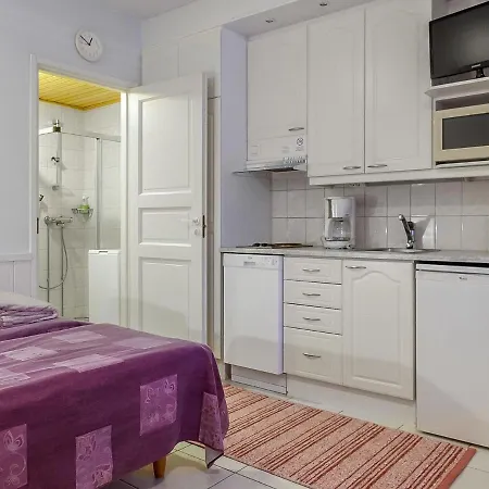 Moonlight 111 By Interhome Levi