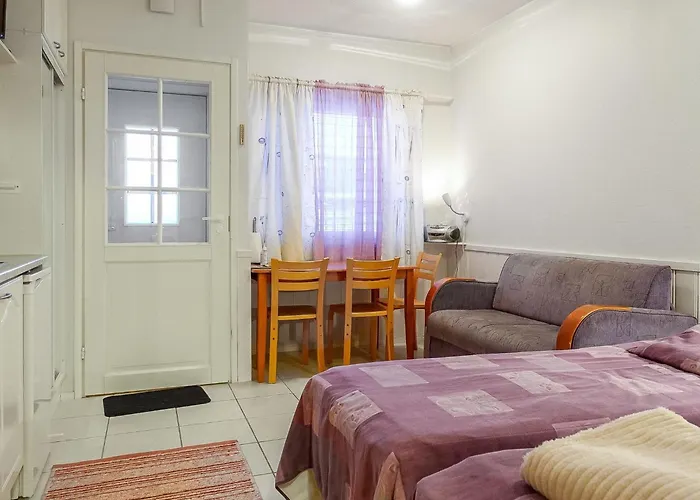 Moonlight 111 By Interhome